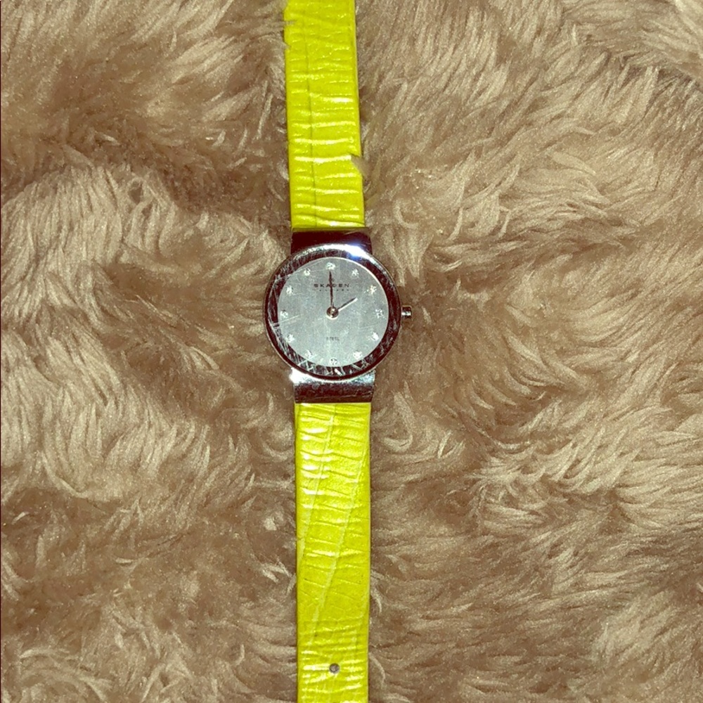 Green leather watch